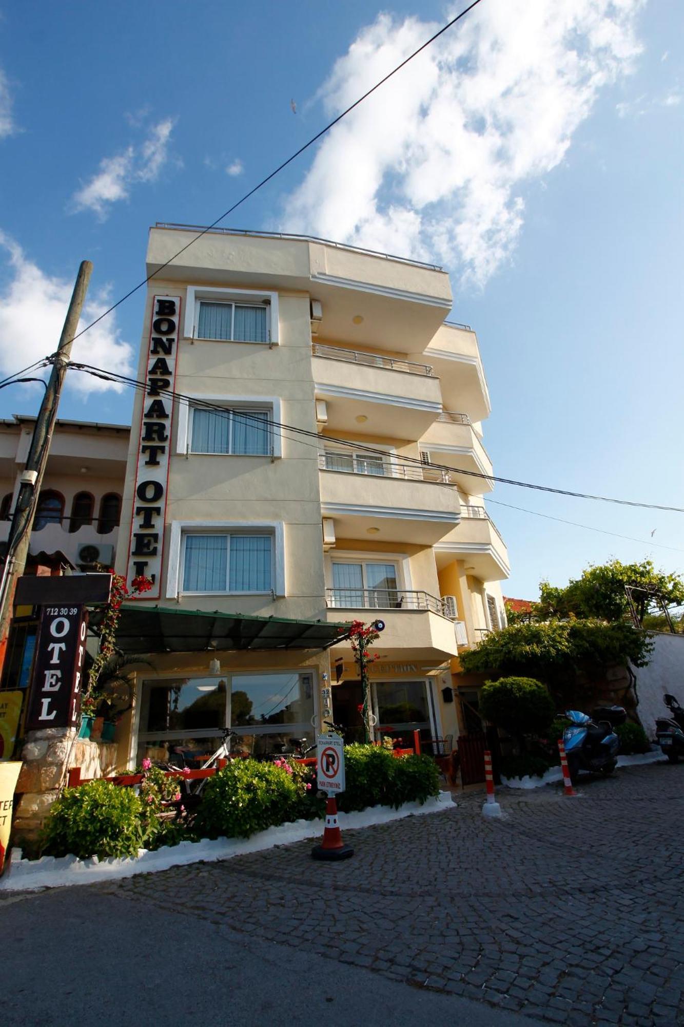 Bonapart Hotel Cesme Ngoại thất bức ảnh